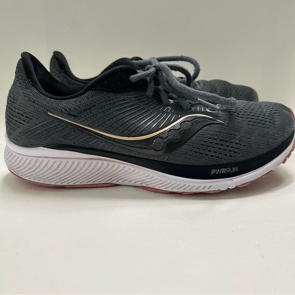Saucony Women's Black and Gray Athletic Shoes